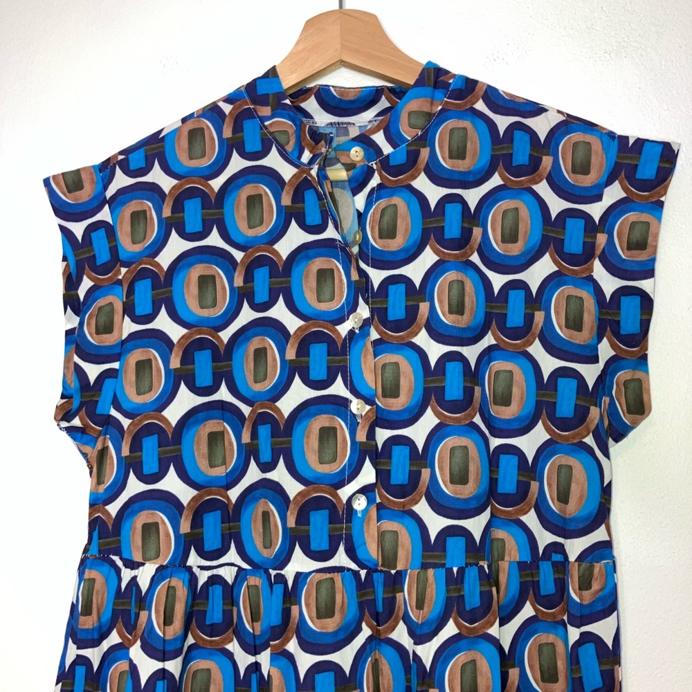 Made in Italy Blue Geometric Print Cotton tiered sleeveless midi dress - Picture 2 of 6